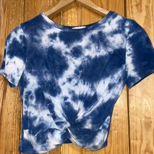 4 for $20 🫶🏻 Girls crop Top blouse